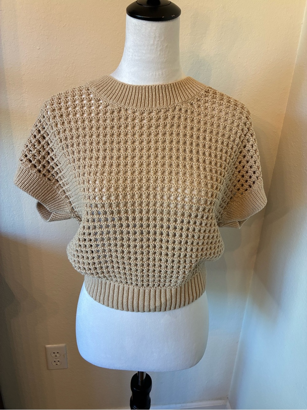 Sonoma Waffle Knit Short Sleeve Top in Beige
